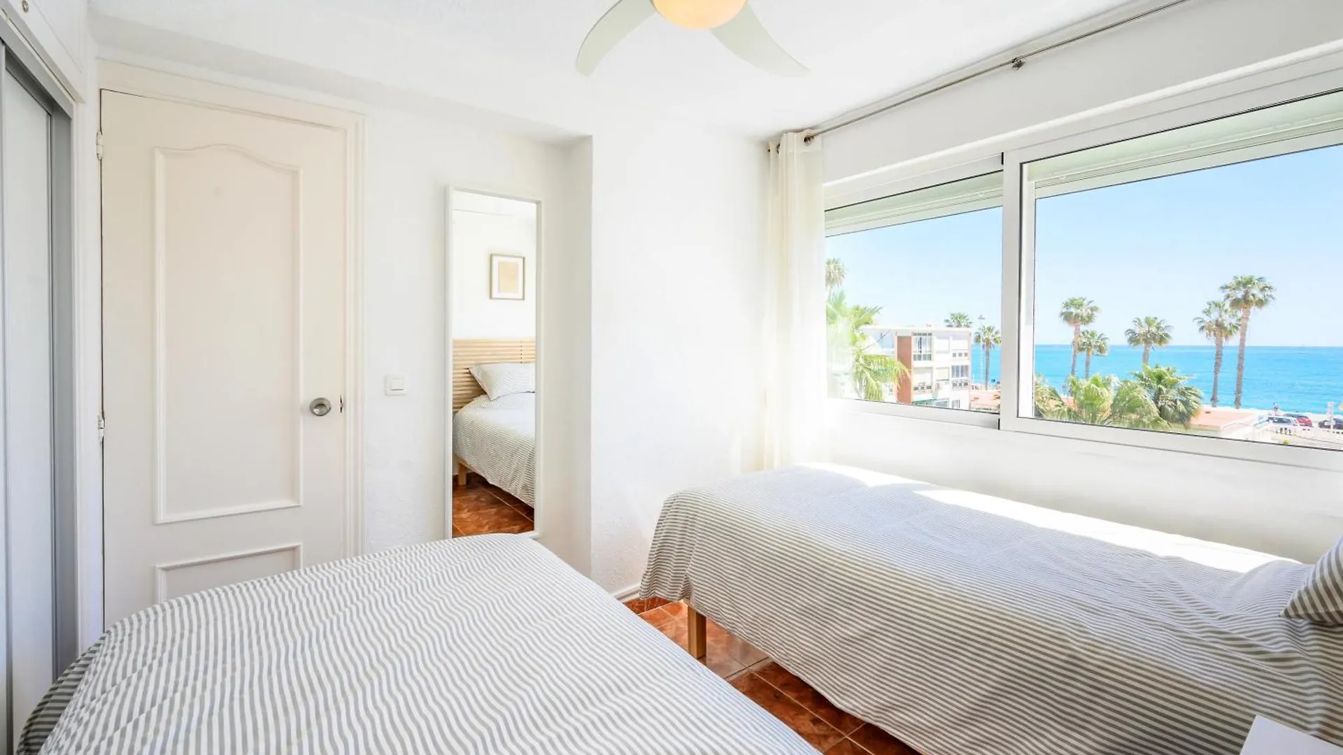 Sea View Apartment Benalmadena